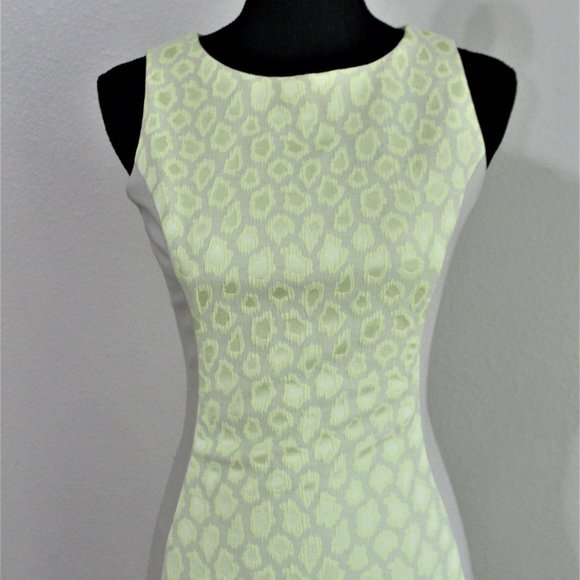 Belle Badgley Mischka Green/Taupe Leopard Sheath Dress (2) - Picture 3 of 7